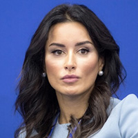Тина Канделаки